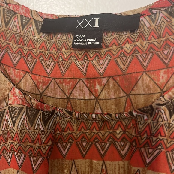 Geometric Patterned Dress - Picture 4 of 6